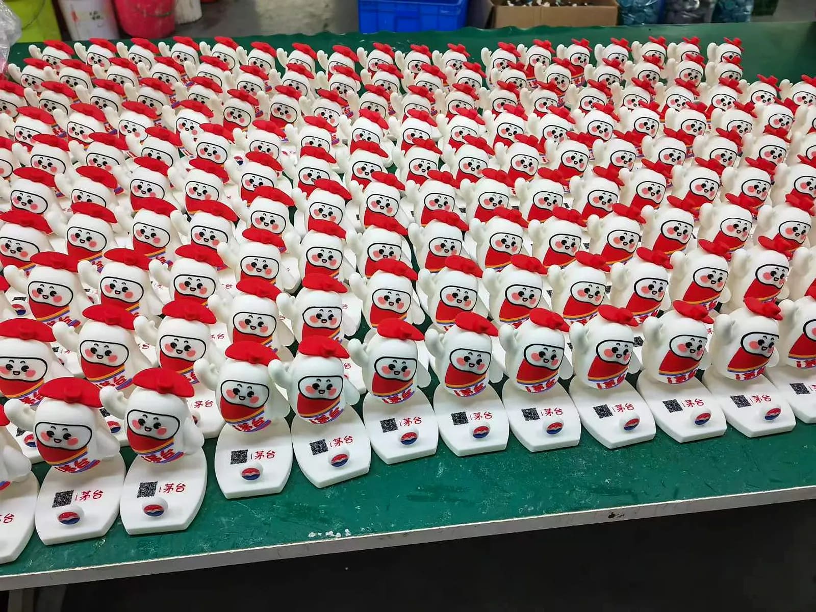 深圳にあるCustom Plush Toy Factoryの生産現場の写真