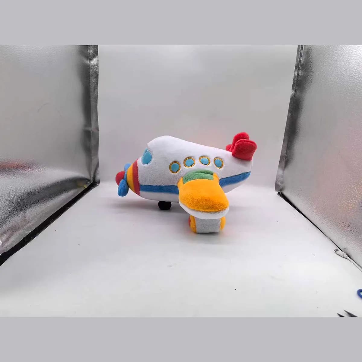 Weiches Flugzeug-Plüschtier – plüsch-accessoires nach Maß, gefertigt in Shenzhen von Custom Plush Toy Factory