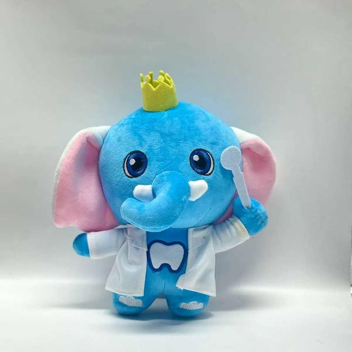 深圳にあるCustom Plush Toy Factoryの生産現場の写真