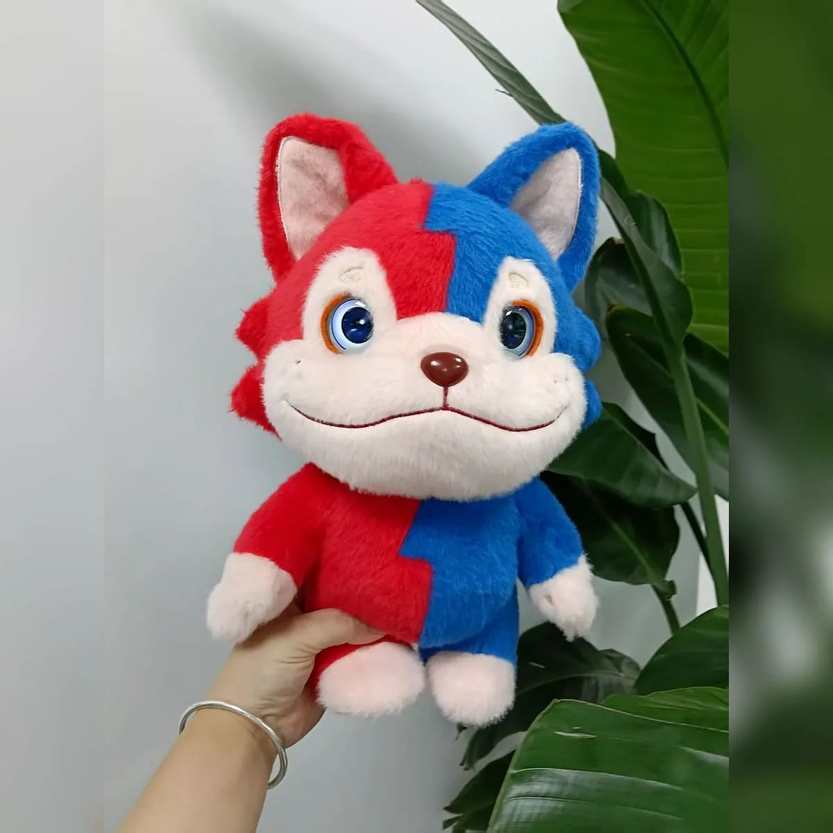 ツートンカラーのキツネのぬいぐるみ — Custom Plush Toy Factoryが深圳で製造したオーダーメイドのぬいぐるみ